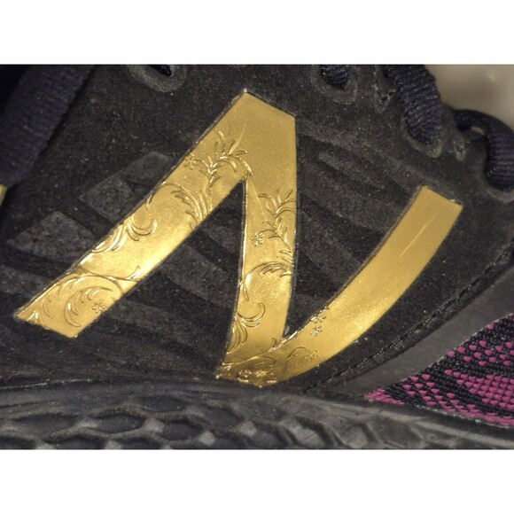 New Balance X Disney Beauty And The Beast Shoes Sneakers Women’s,Size 6 - Picture 6 of 9